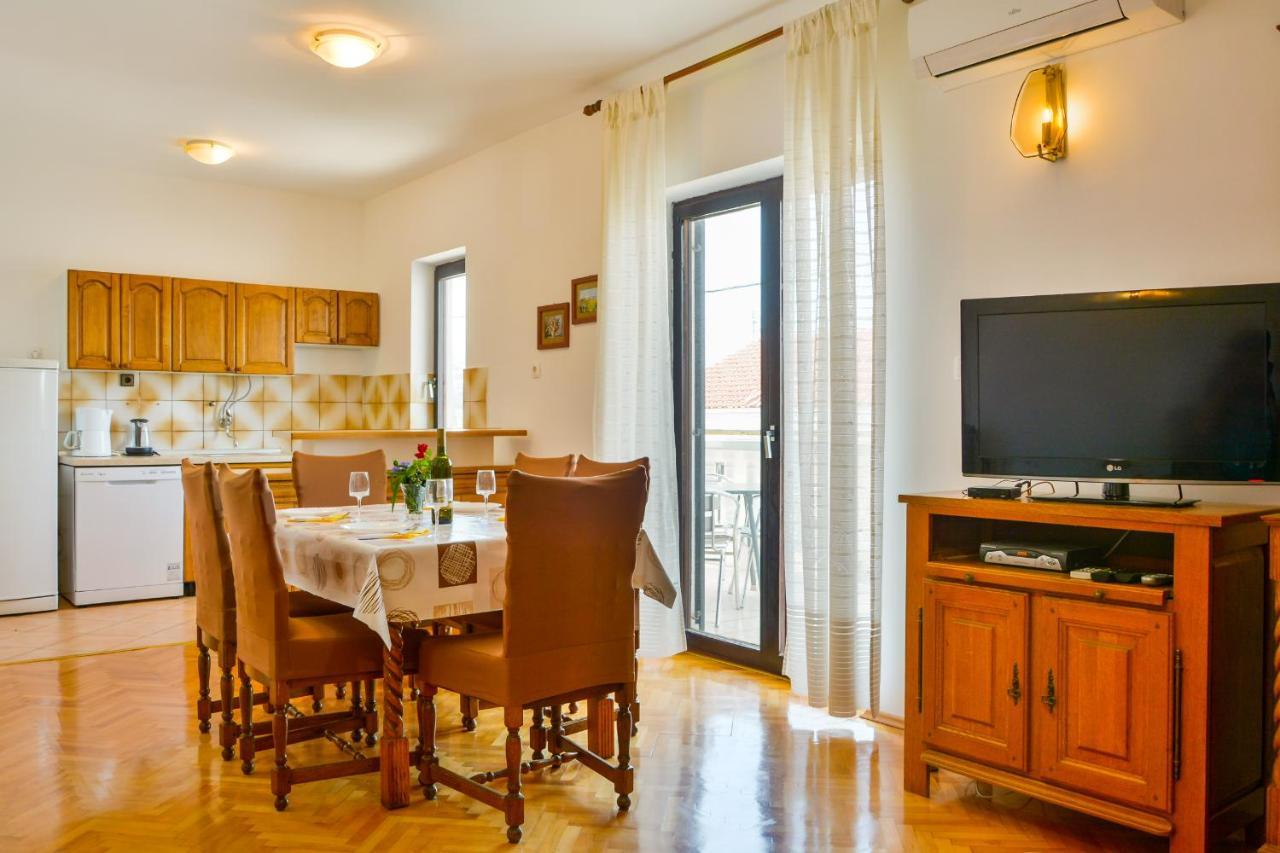 Apartman Gabrijela Сень Екстер'єр фото